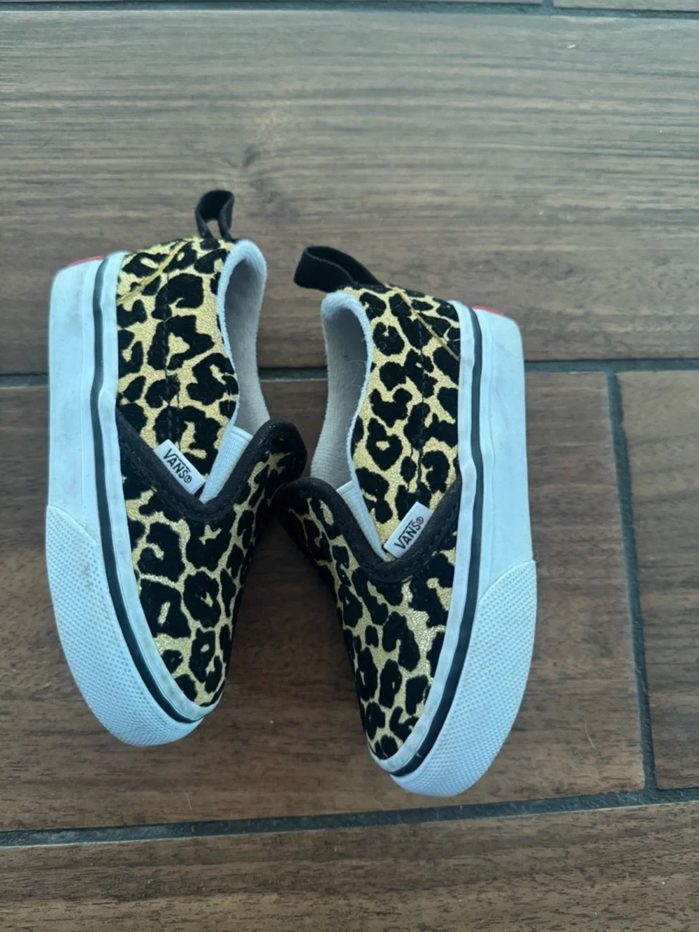 VANS Baby Black & Gold Leopard Slip-On V Sneakers size 5